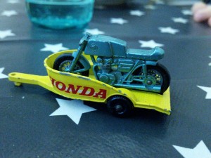 Honda_Motorcycle_on_Trailer